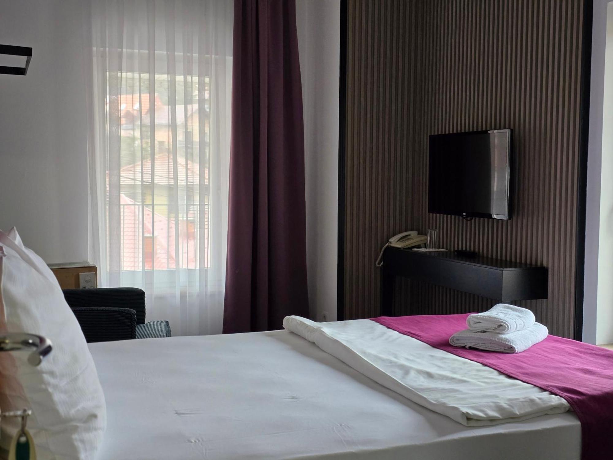 Hotel Hecco Σαράγεβο Εξωτερικό φωτογραφία